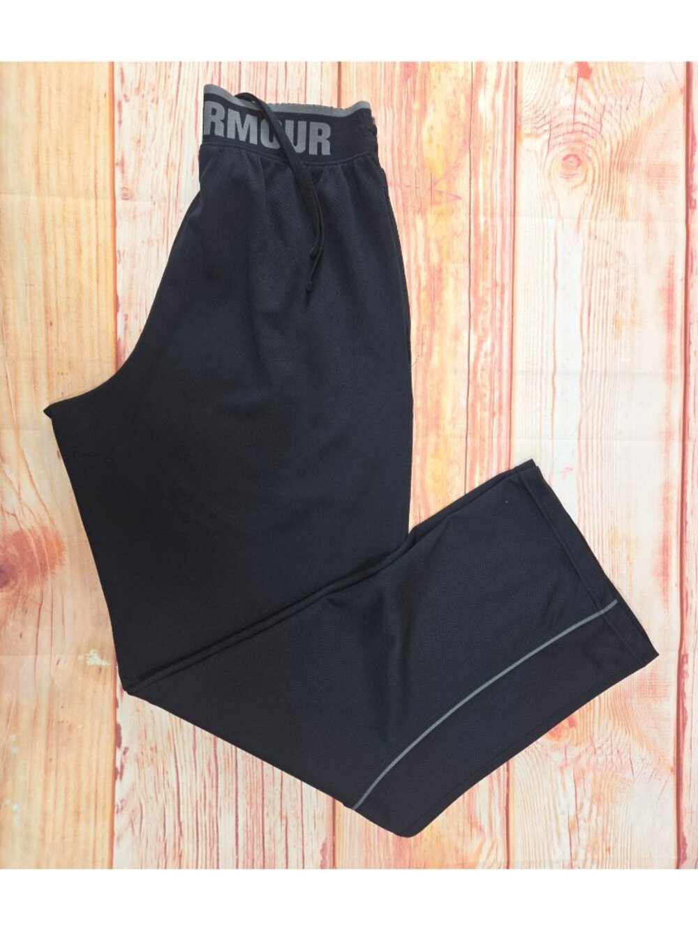 Under Armour Mens Black Loose Fit Athletic Pants Size Medium